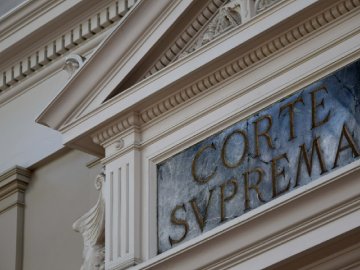 Corte Suprema de Chile ratifica legalidad de San Carlos Online en caso de venta ilegal de medicamentos