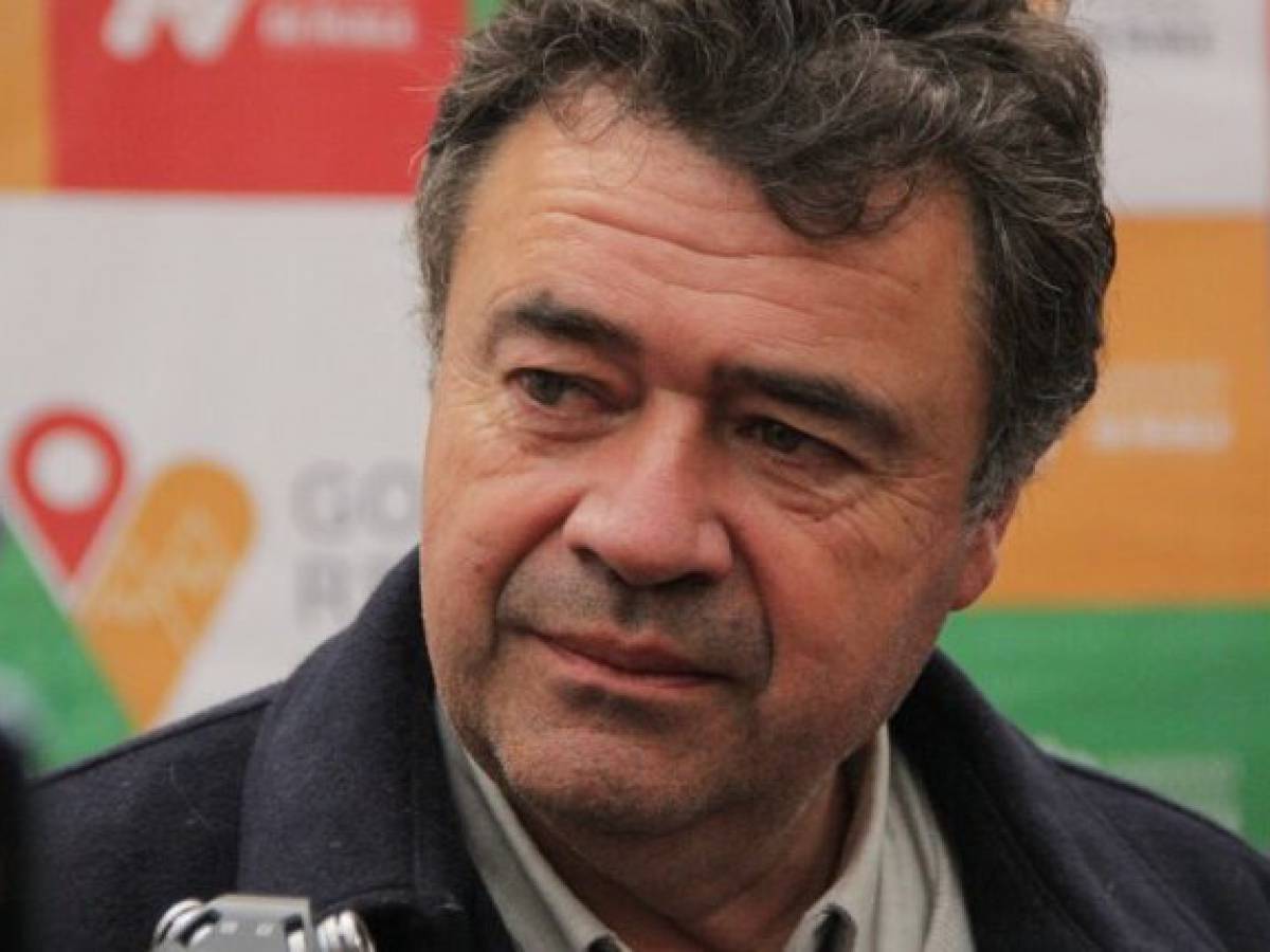 Ministro de agricultura, Esteban Valenzuela, dio a conocer esta mañana situación del sector por sistema frontal en Ñuble