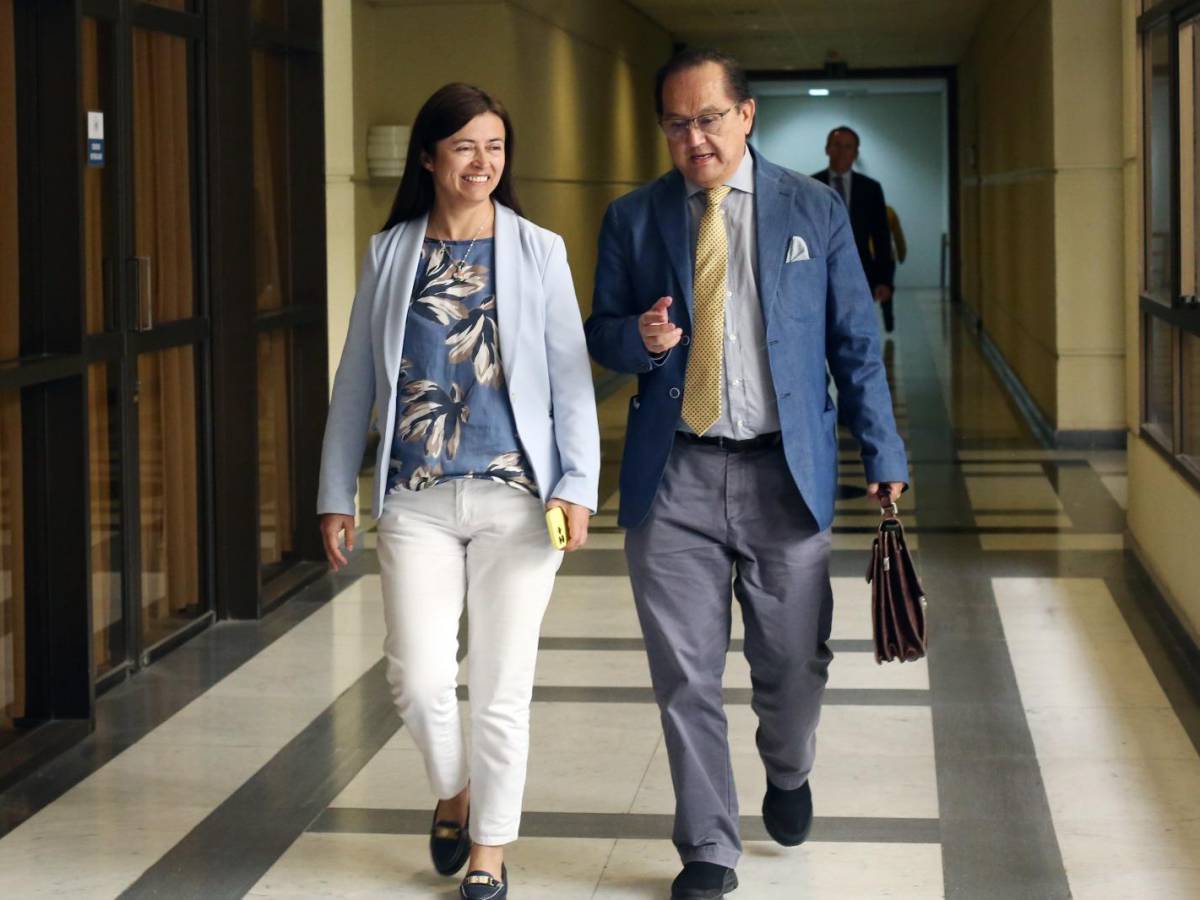 Diputada Marta Bravo pide reconsiderar desvinculación de profesionales de salud contratados en Alerta Sanitaria por Covid-19
