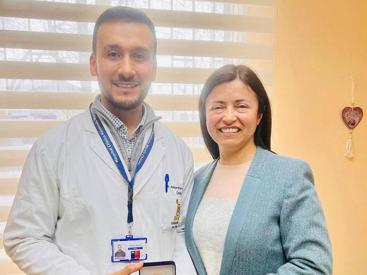 Diputada Marta Bravo valora llegada de primer profesional geriatra quien ya se ha integrado al equipo médico del Hospital Clínico Herminda Martín