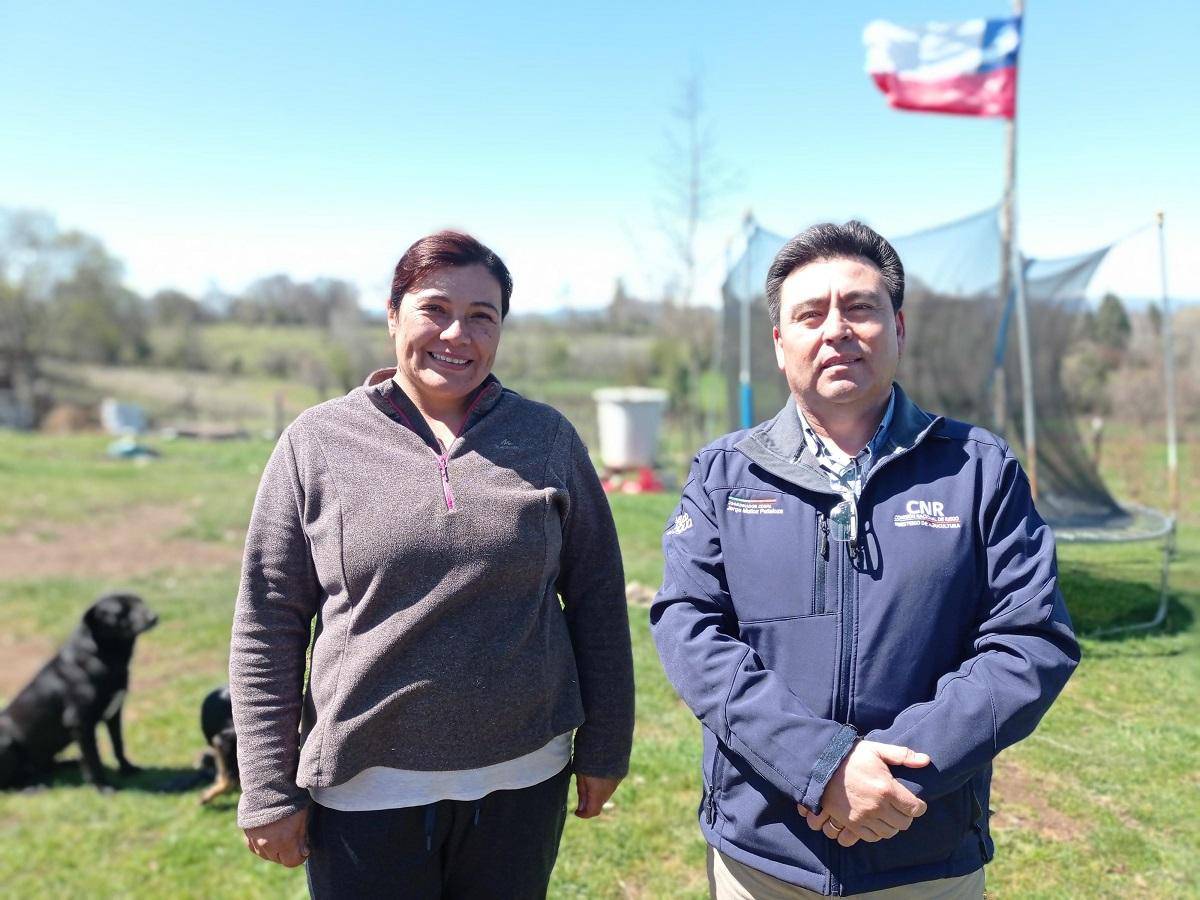 CNR invita a agricultoras de Ñuble y Biobío a postular a curso gratuito de la Escuela de Monitoras de Riego 