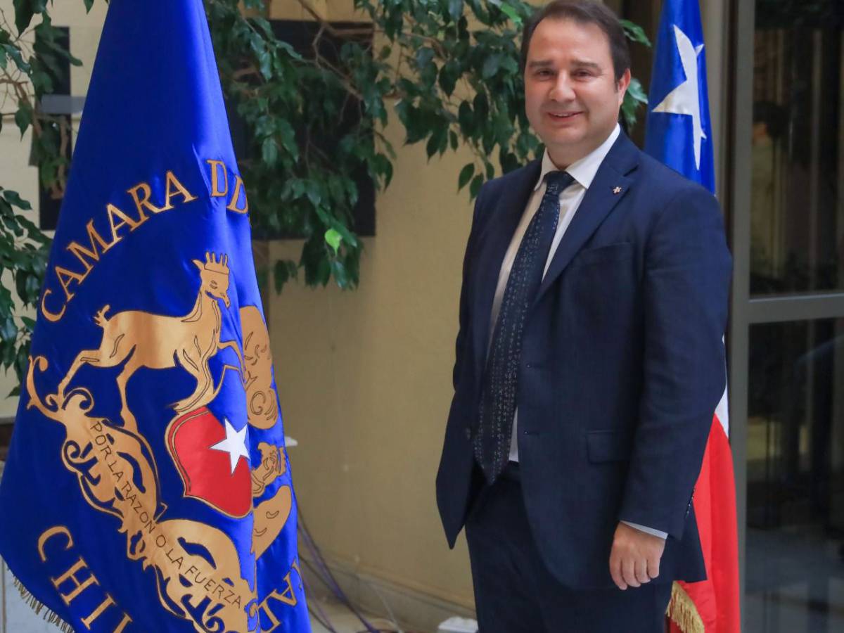 Diputado Sauerbaum dijo esta mañana que ante la realidad de 900 mil chilenos sin empleo se solicitó al gobierno continuar con la entrega del IFE laboral