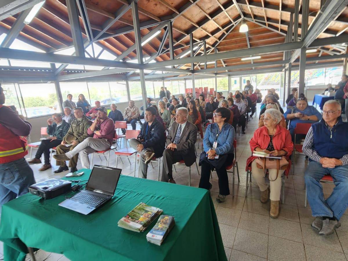 Con charla informativa y cortafuegos San Nicolás inicia medidas preventivas contra incendios forestales
