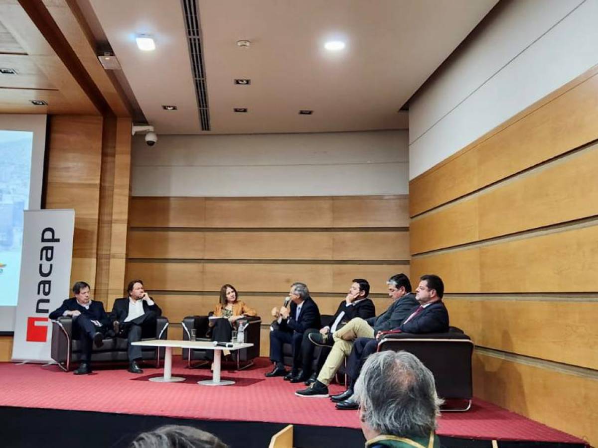 Minera Vizcachitas y CCM-Eleva promoverán capacitación de docentes técnico-profesionales en Región de Valparaíso