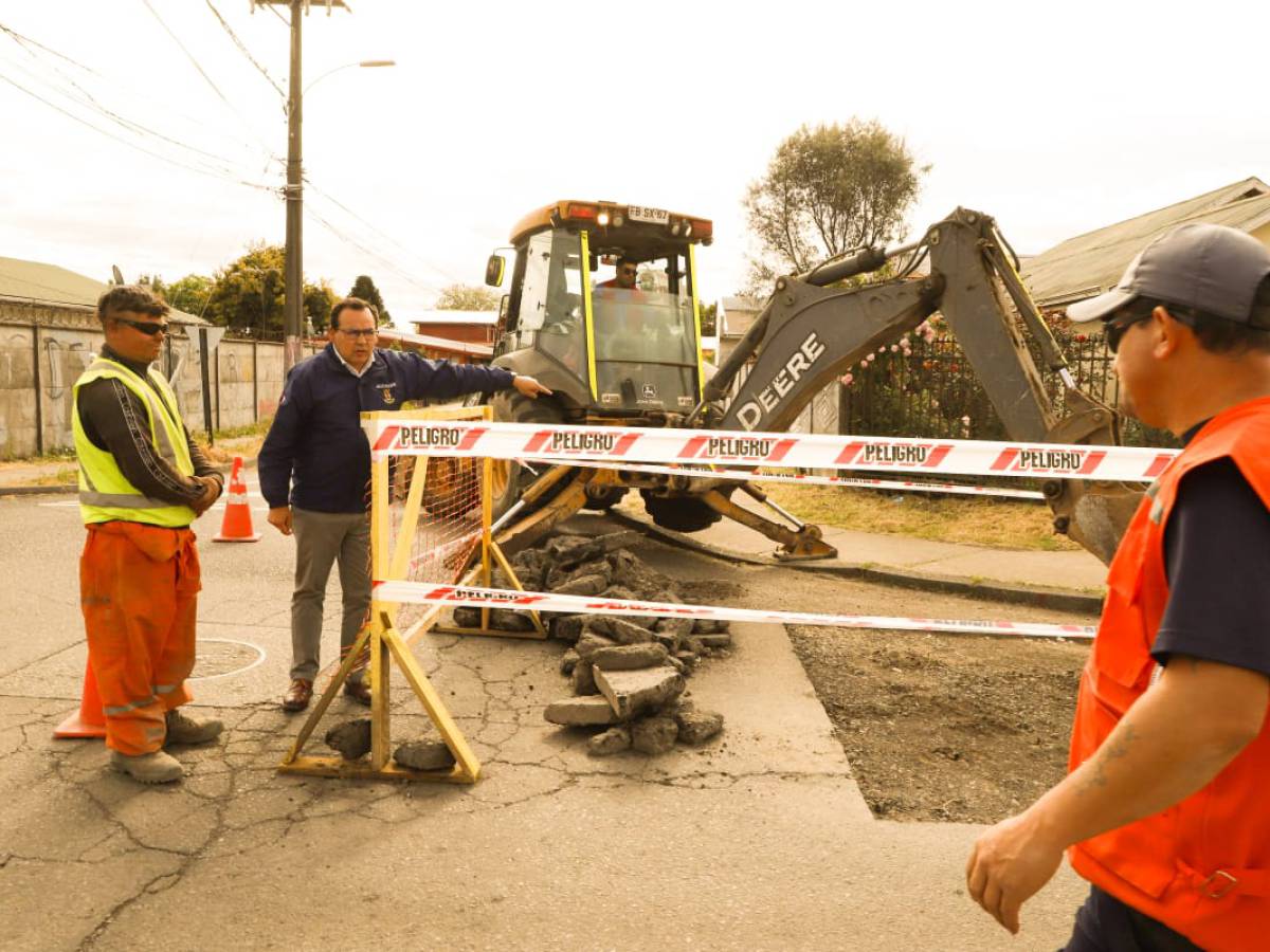 COMIENZA PLAN DE BACHEO EN DISTINTOS PUNTOS DE LA COMUNA  HISTÓRICA