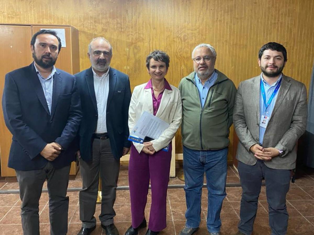 Gobernador Crisóstomo pide al Gobierno poner urgencia a Ley de Transmisión Energética