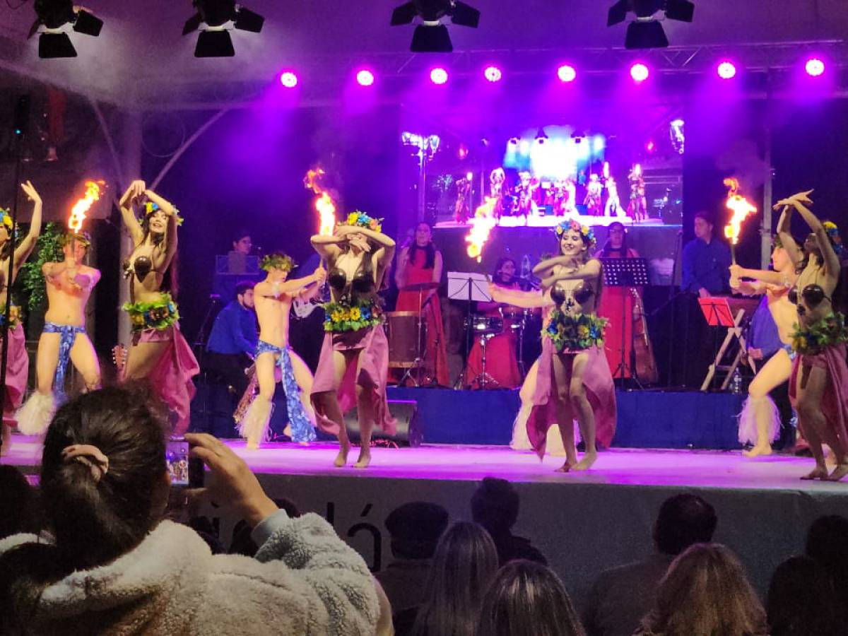 Exitosa primera versión del Festival del Folclor de Raíz vivió San Nicolás