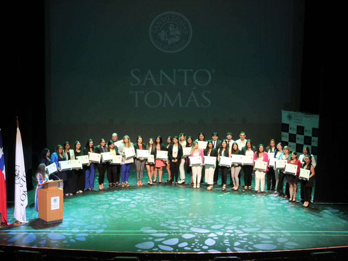 Santo Tomás título a más de 600 nuevos profesionales para Ñuble