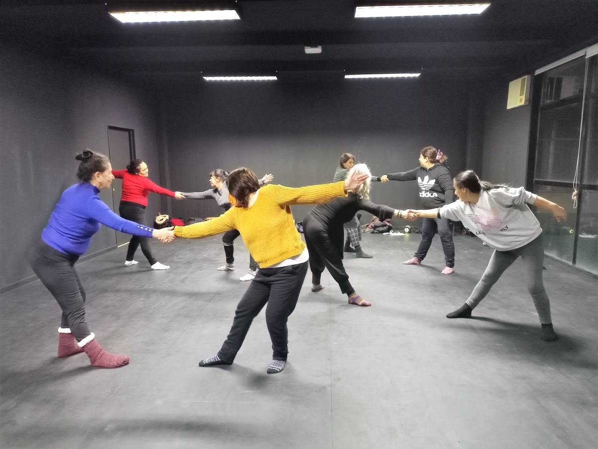 Danza Contemporánea UBB refresca el verano con sus  diversos elencos