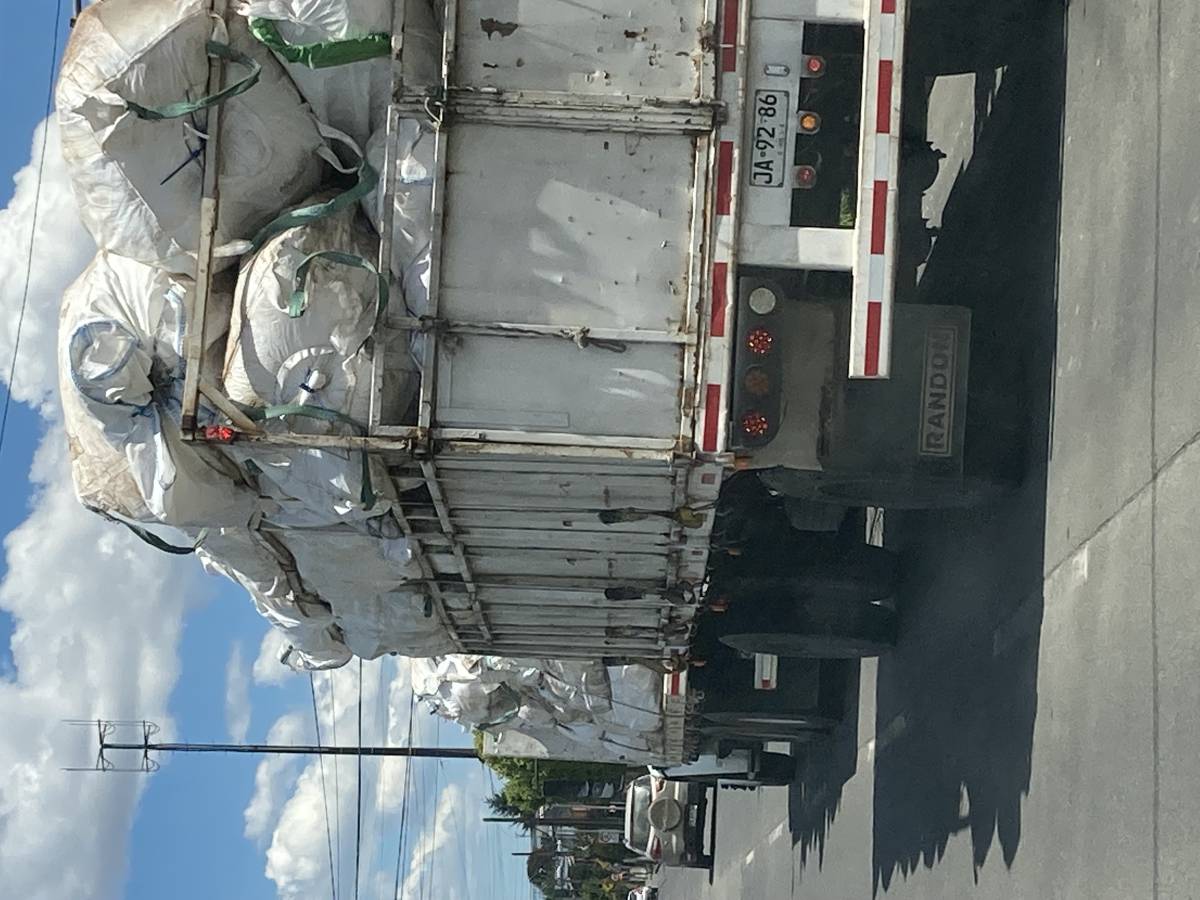 ULagos desarrolla prototipo BOLOPLAST® para reciclaje en  terreno de plásticos de bolos forrajeros