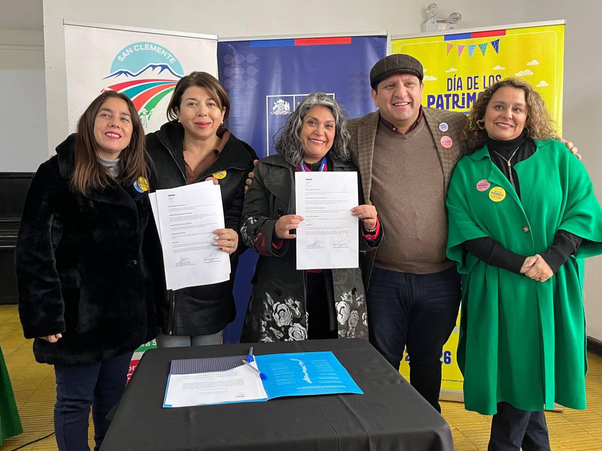 Maulinos celebran los 25 años del Día de los Patrimonios