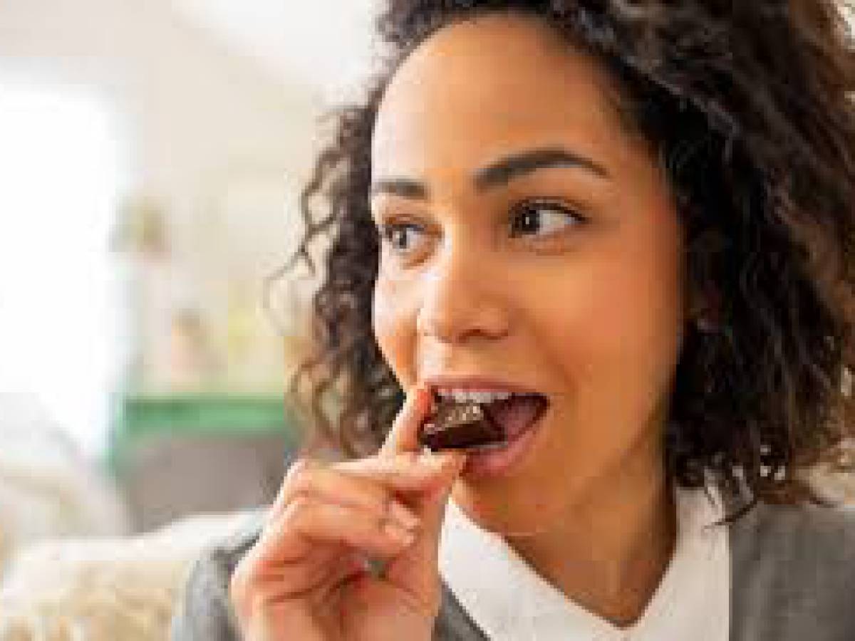 State of Snacking: 6 de 10 consumidores preferirían dejar sus redes sociales antes que no comer  chocolate