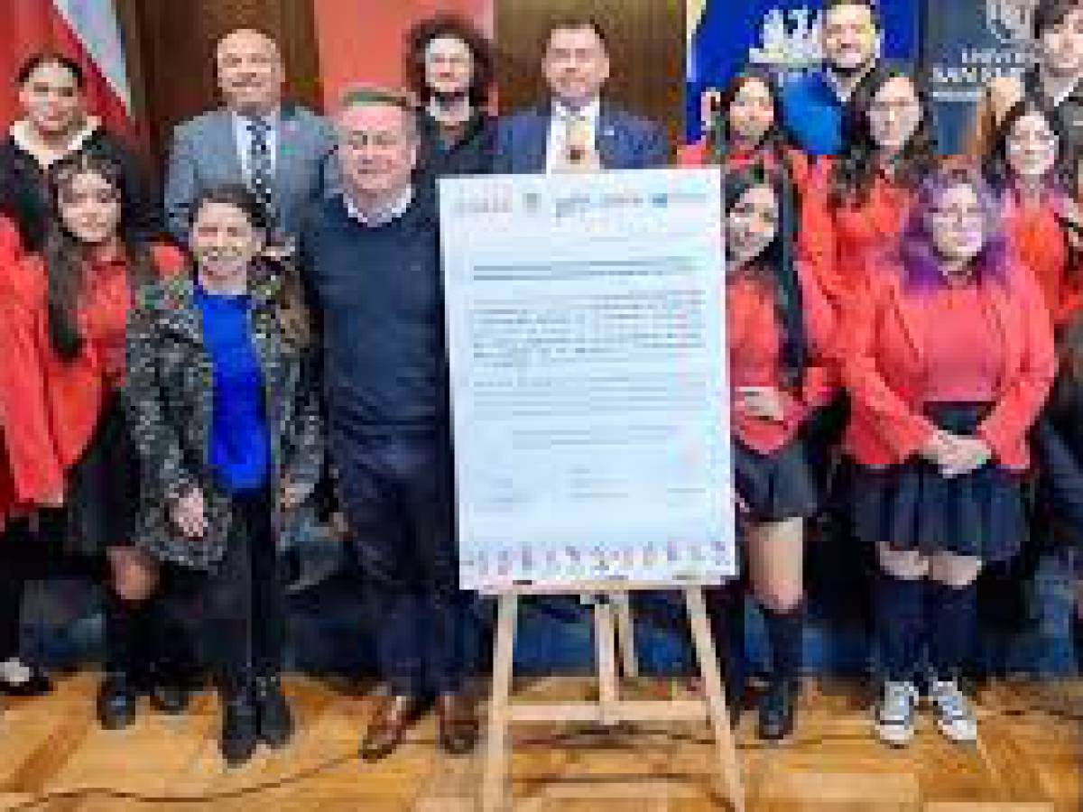 Más de 150 estudiantes de Concepción podrán acceder a preuniversitarios gratuitos