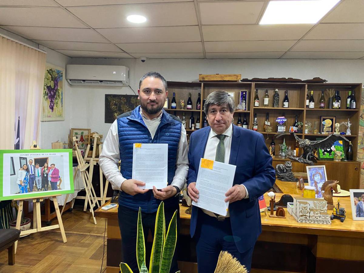 Autoridades y comunidad inauguraron obras de acondicionamiento térmico del Ministerio de Energía en Escuela El Roble de Yungay