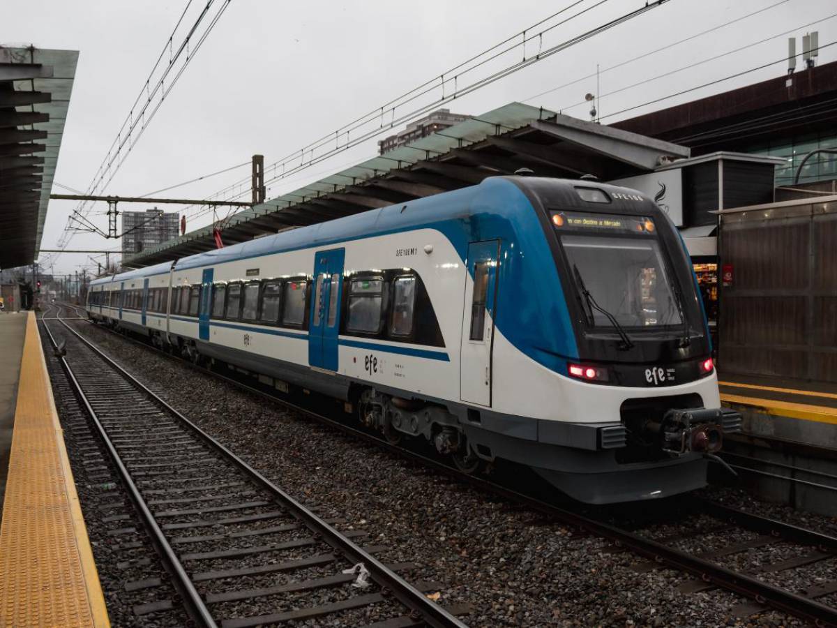 Se mantiene suspensión preventiva de tránsito de trenes de carga y de pasajeros por puente ferroviario Biobío