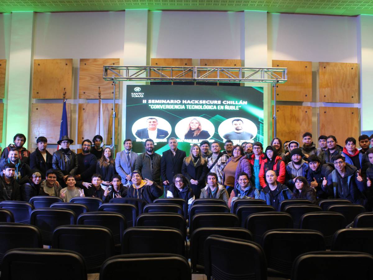 Santo Tomás transformó a Chillán en un epicentro de discusión sobre convergencia tecnológica