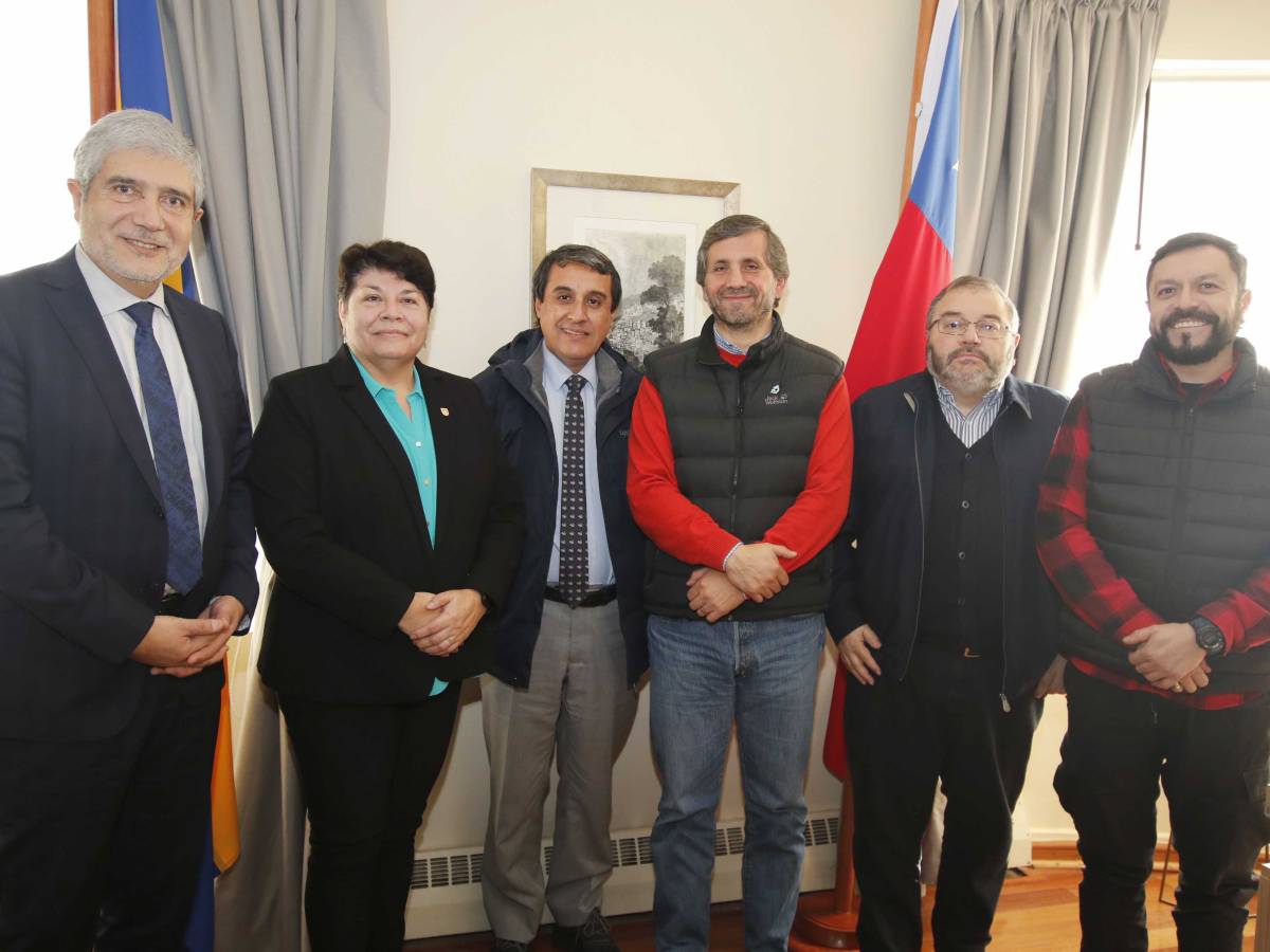 UdeC, a través de FCNO e INCAR, busca estrechar colaboración institucional con Liceo Bicentenario de Excelencia Polivalente San Nicolás