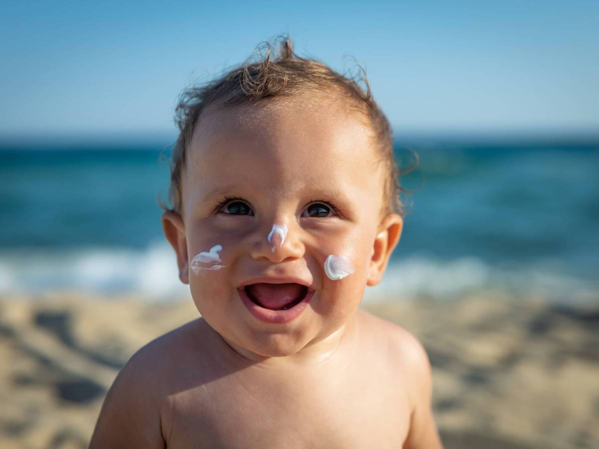 Primer verano de tu bebé: todo lo que no debes hacer   