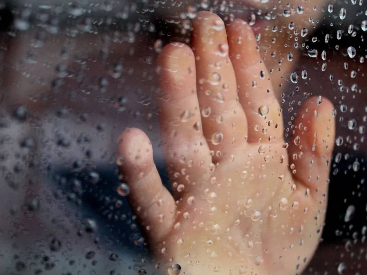 Neumonía en días fríos: Cómo detectarla a tiempo y prevenir complicaciones graves