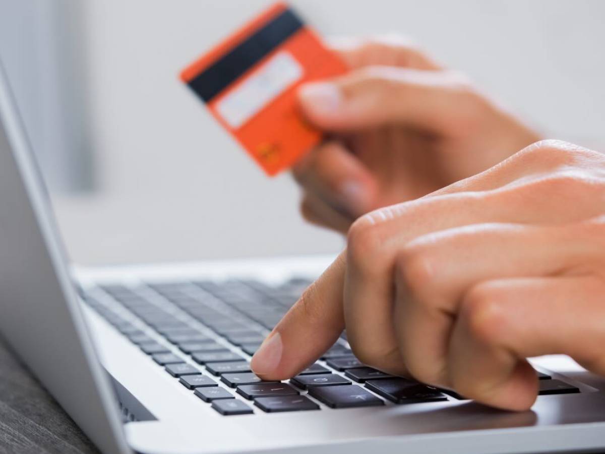 Más del 80% de los chilenos utiliza internet para gestionar su dinero: Khipu entrega radiografía del comportamiento en pagos electrónicos