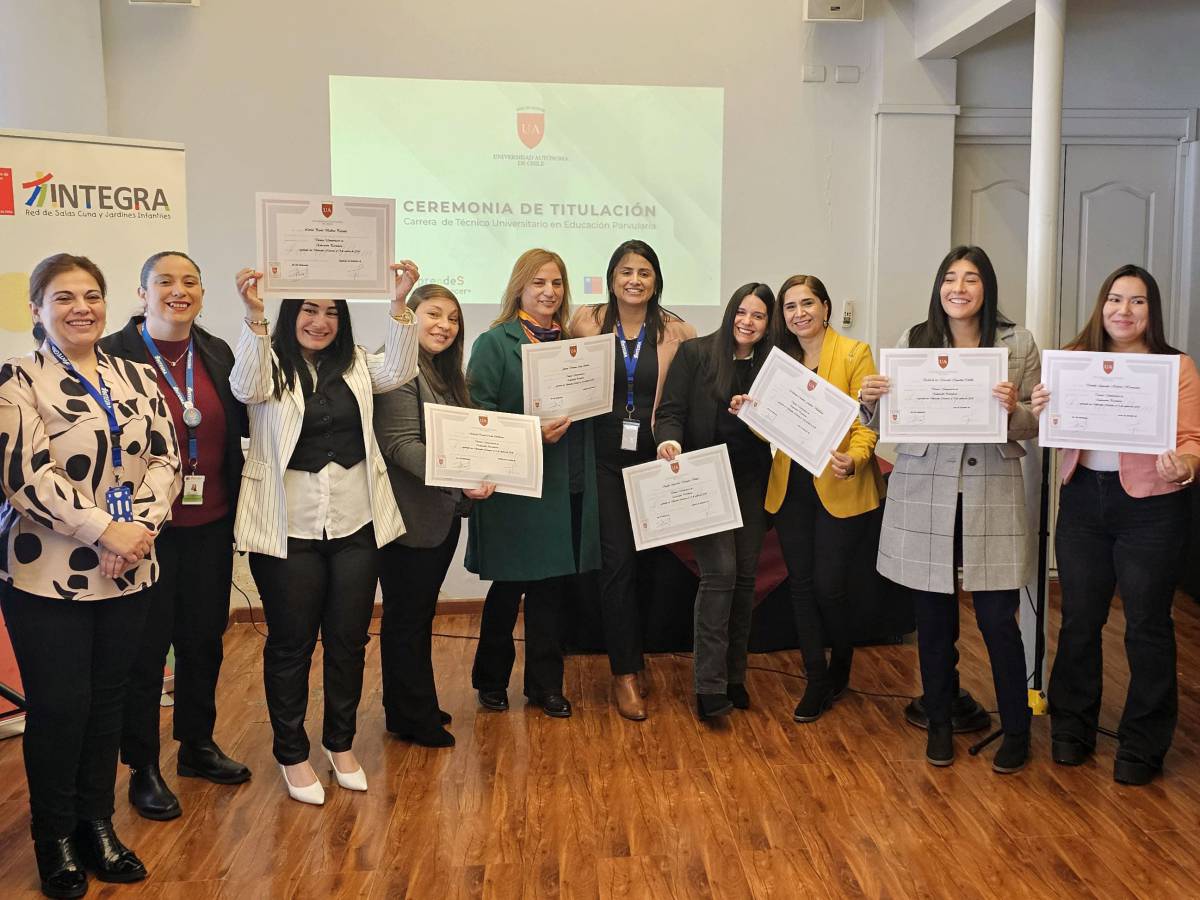 Compromiso con la primera infancia: trabajadoras de jardines infantiles de Ñuble obtienen título técnico universitario